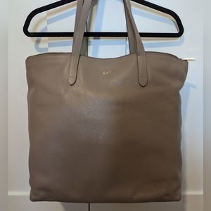 Cuyana Classic Zipper Tote & Tote Organizer Insert